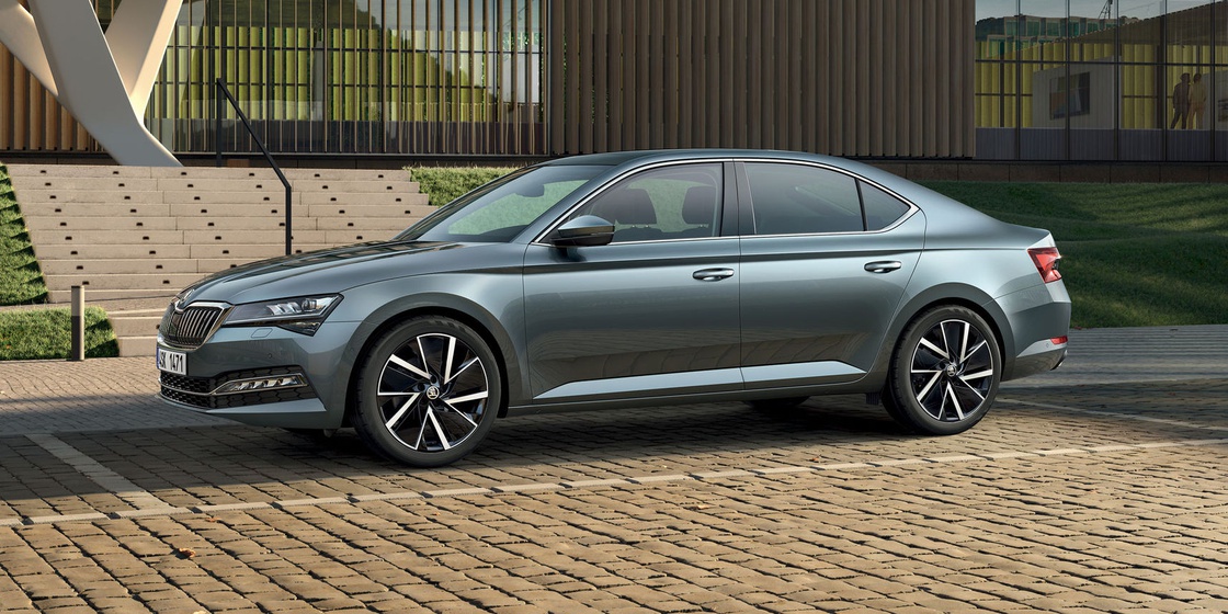 NOVI ŠKODA SUPERB